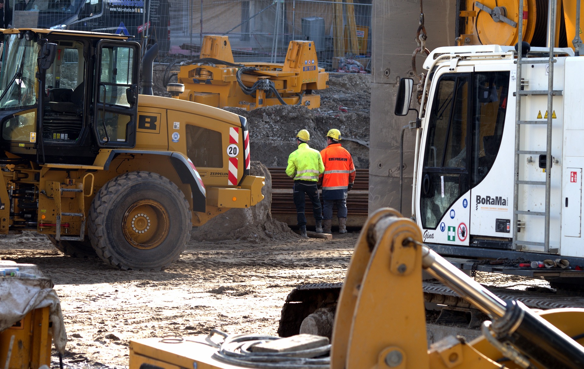 construction-site-4020496_1920